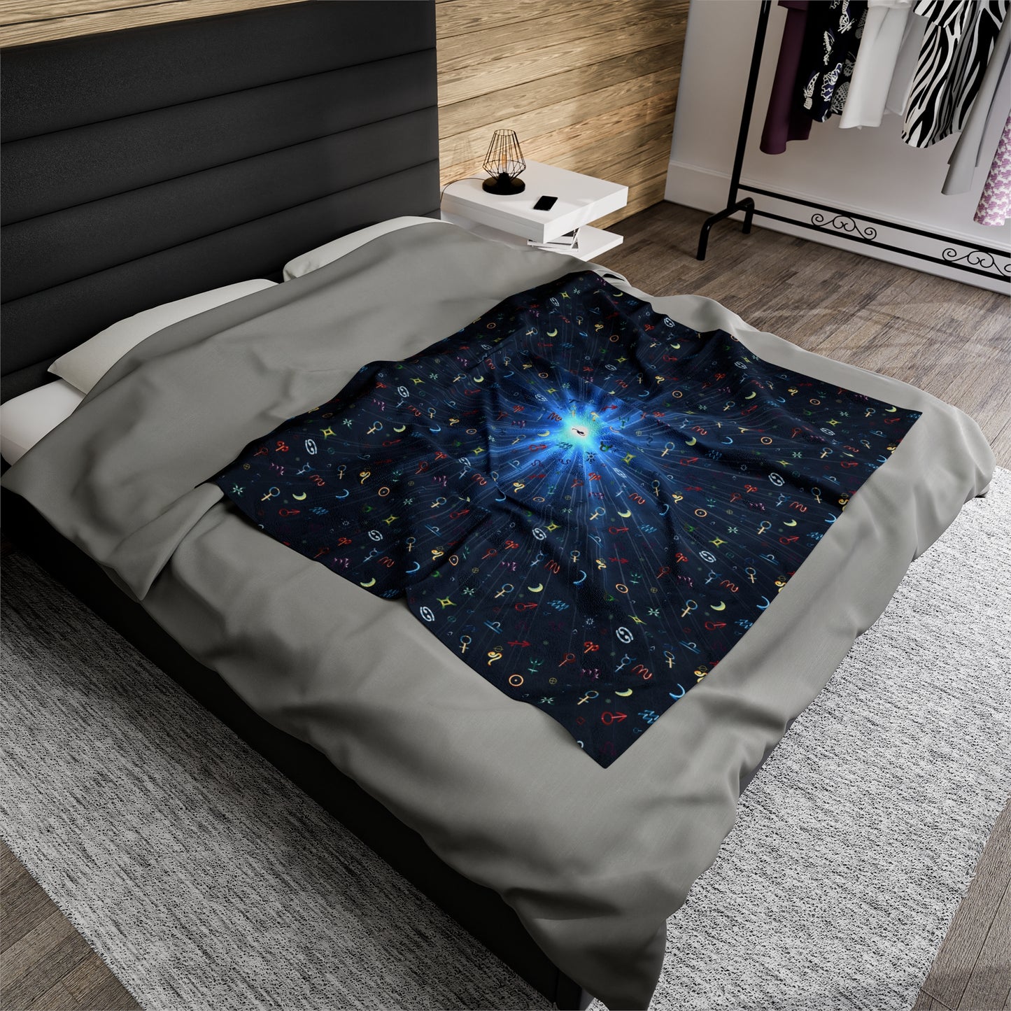 Jinn Velveteen Plush Blanket